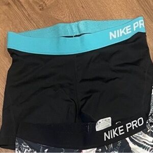 Nike pro 3" shorts